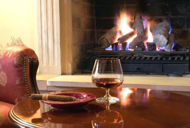 هتل Petite Fleur   Adults Only ! Air Conditioning !