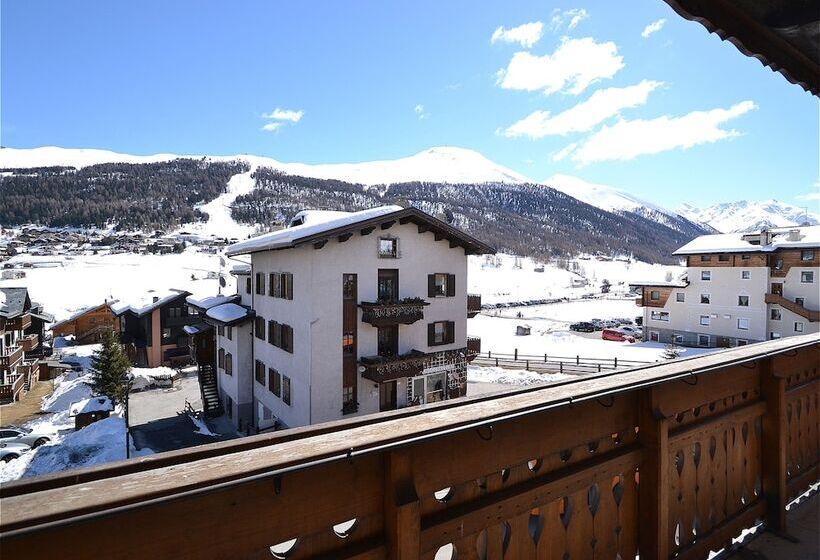 فندق Piccolo Tibet