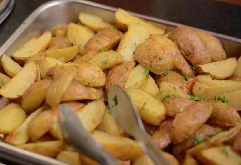 酒店 Pousada Piuval