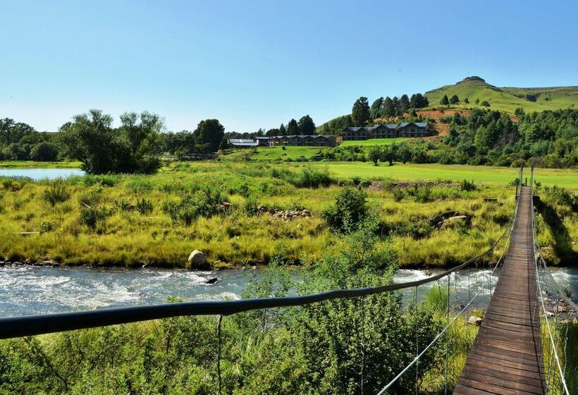 בית מלון כפרי Premier Resort Sani Pass