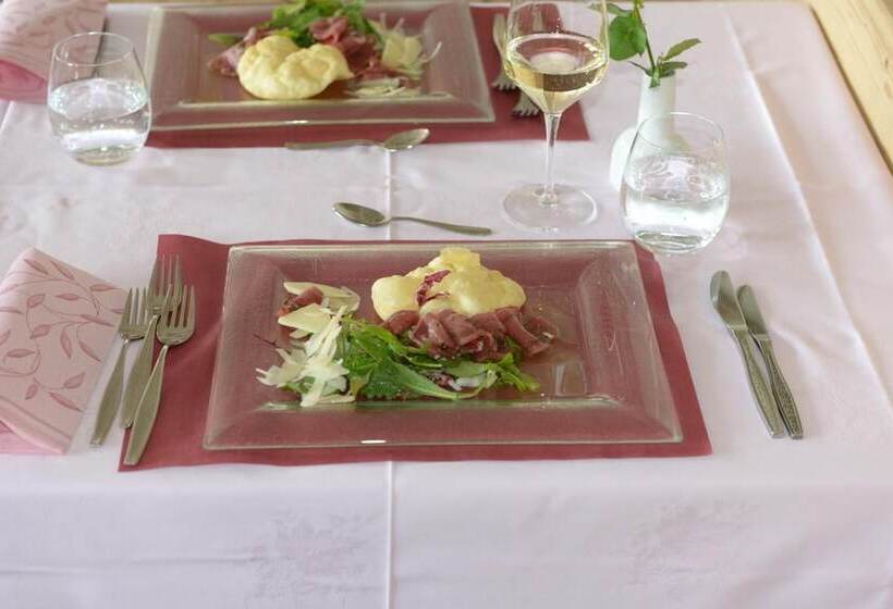 בית מלון כפרי Pütia