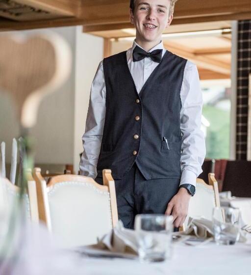 ホテル Rainell Dolomites Retreat