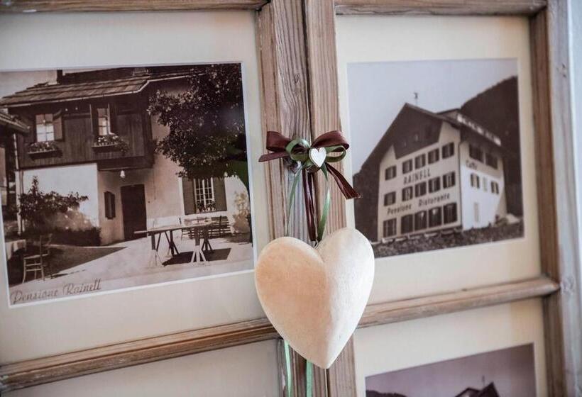 ホテル Rainell Dolomites Retreat