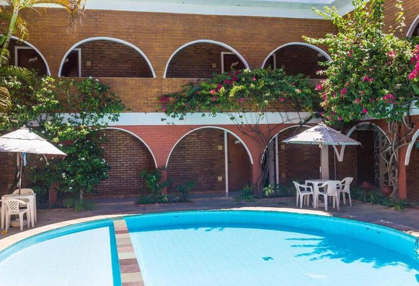 فندق Real Pousada