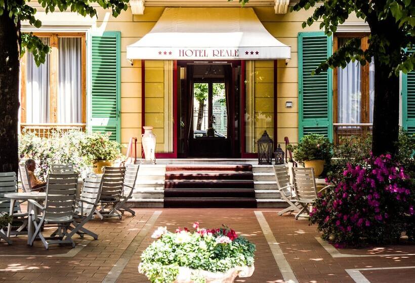 هتل Reale