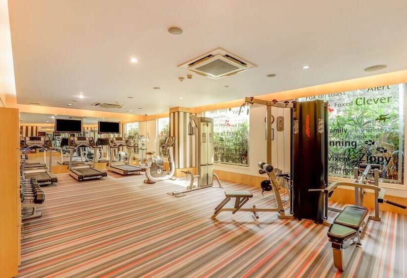 Red Fox By Lemon Tree Hotels, Delhi Airport