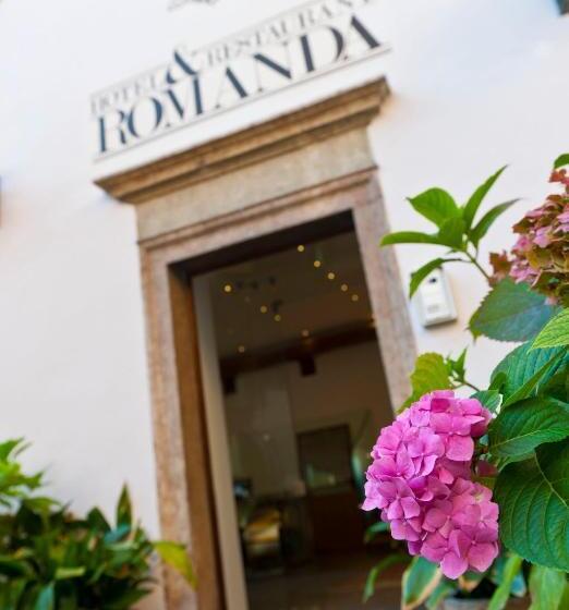 בית מלון כפרי Romanda