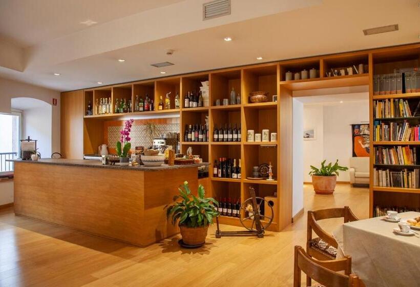 בית מלון כפרי Romanda