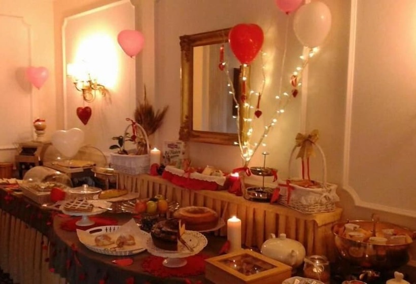 בית מלון כפרי Royal