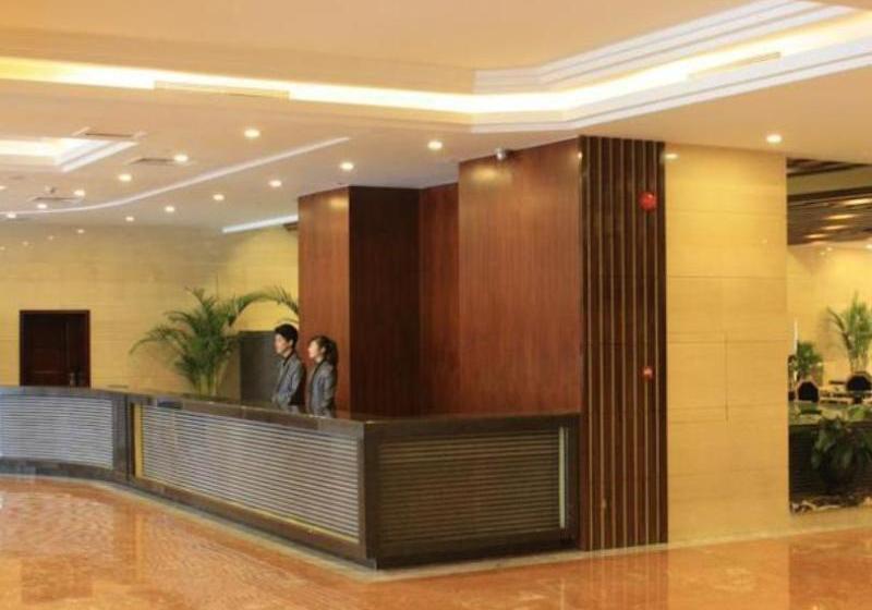 Hotel Yijia International
