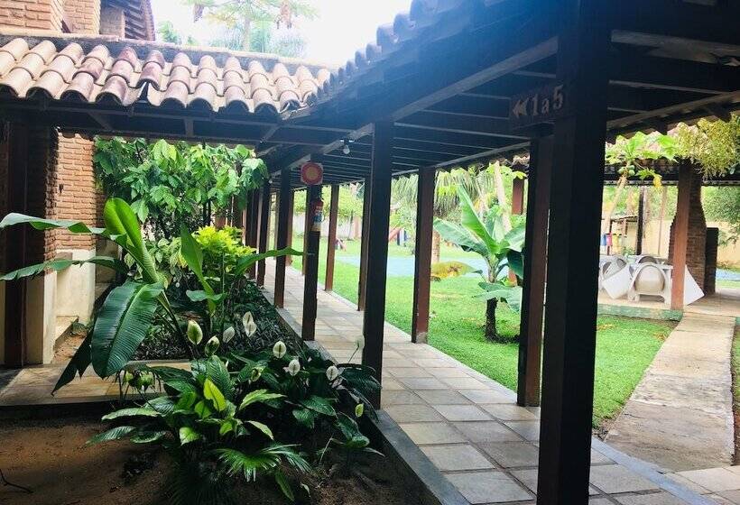 בית מלון כפרי Sueds Cabralia