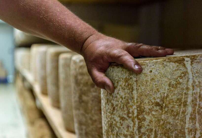 ホテル The Originals Access Aéroport, Hôtel Aurillac