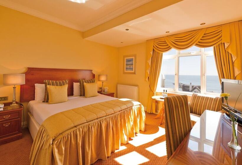 The Victoria Hotel & Source Spa