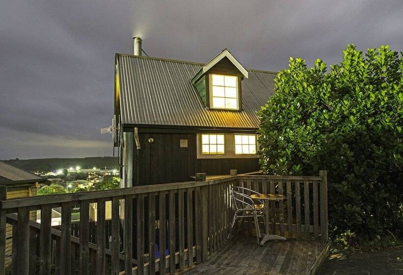 فندق Touchwood Cottages