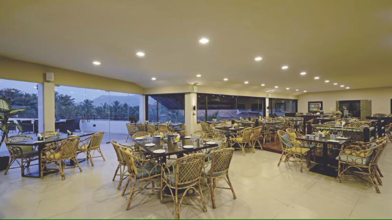 فندق U Tropicana Alibaug