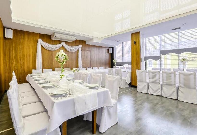 בית מלון כפרי Weneda