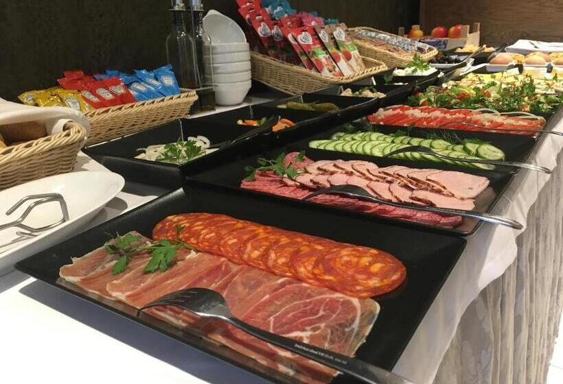 בית מלון כפרי Weneda