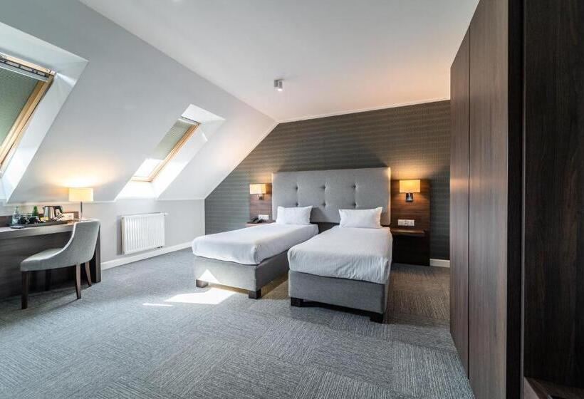 בית מלון כפרי Weneda