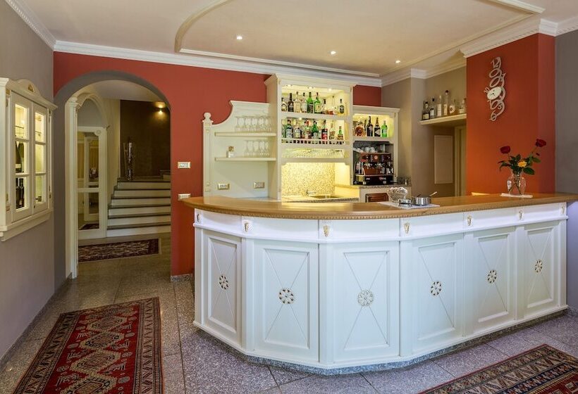 Windsor Merano Hotel & Suites