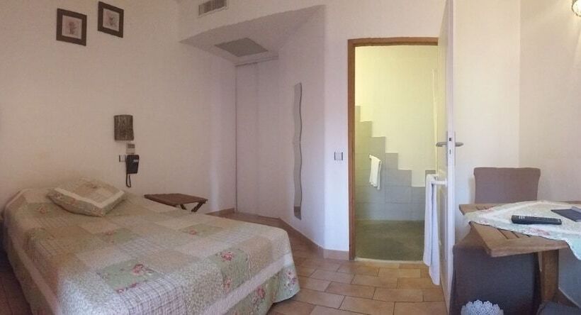 Logis Hotel De La Clape