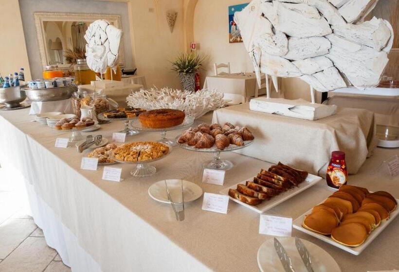 Moma Hotel Cannigione