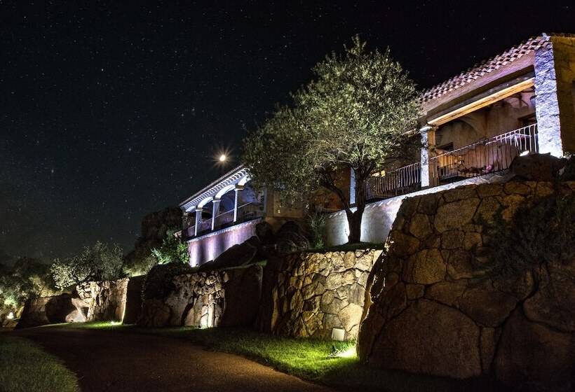 Moma Hotel Cannigione