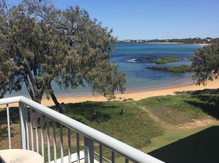 מוטל Bargara Shoreline Apartments