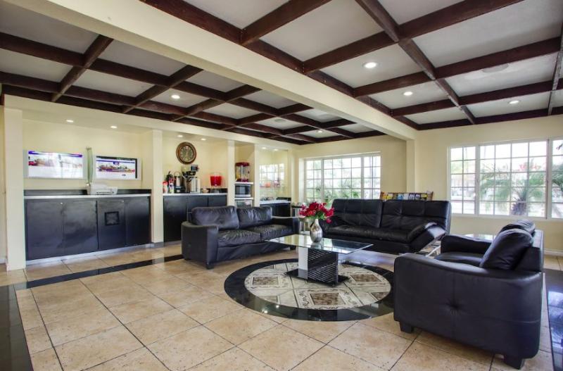 Motel Best Inn & Suites