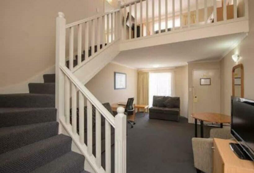 فندق على الطريق Harbour Sails Motor Inn