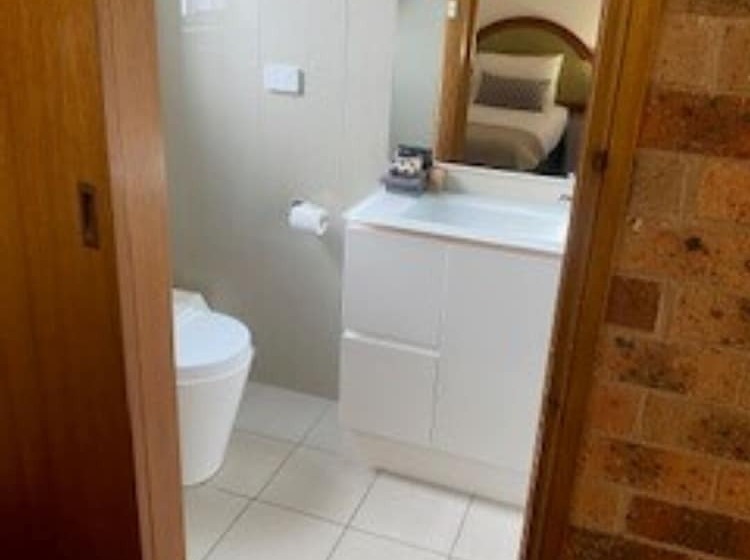 مُتل Kinross Inn