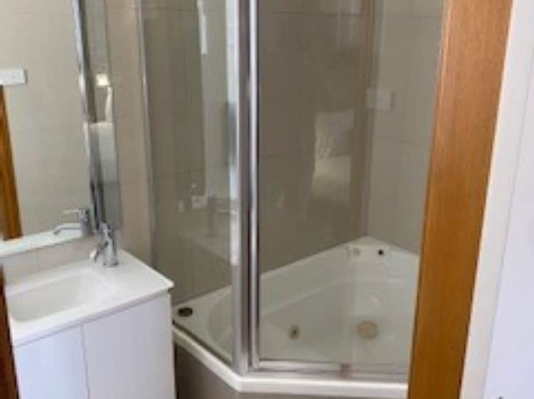 مُتل Kinross Inn