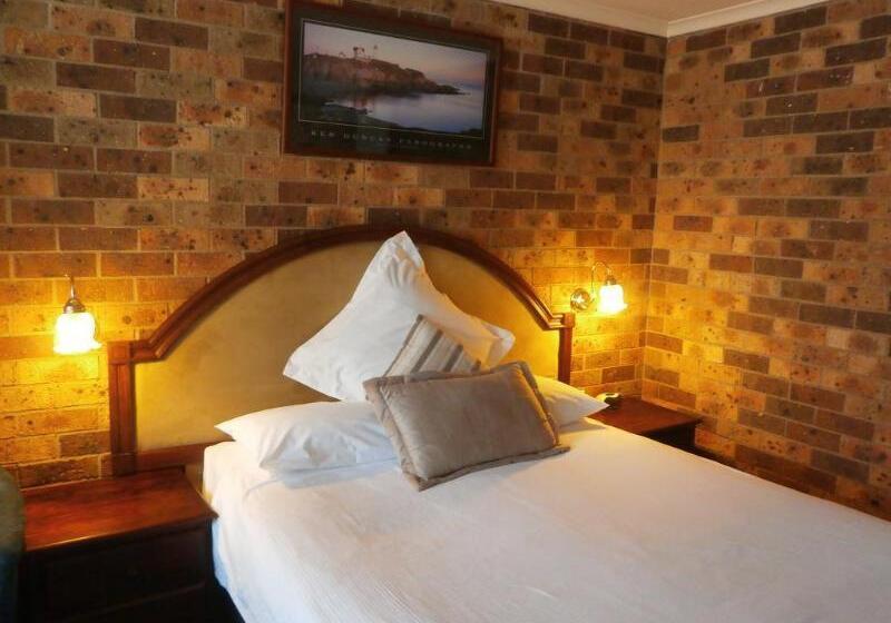 مُتل Kinross Inn