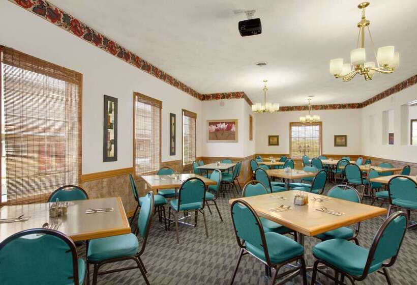 فندق على الطريق Knights Inn Woodstock