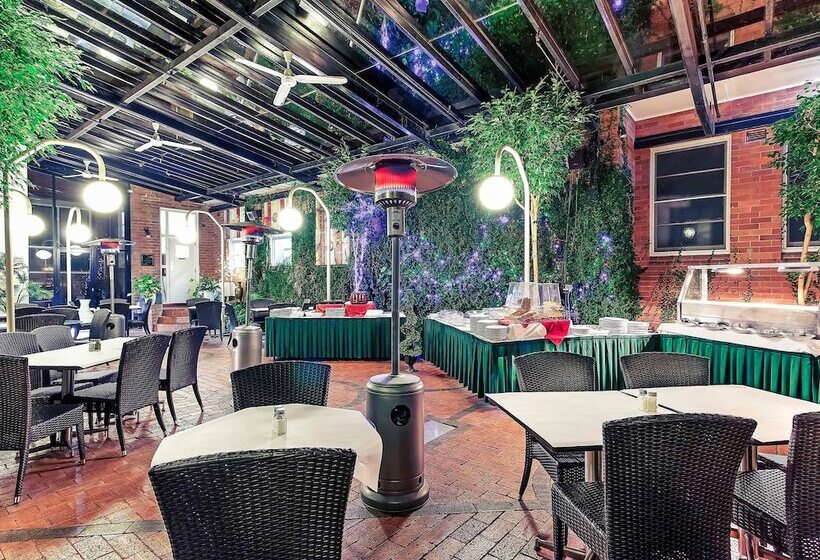 מוטל Mercure Maitland Monte Pio