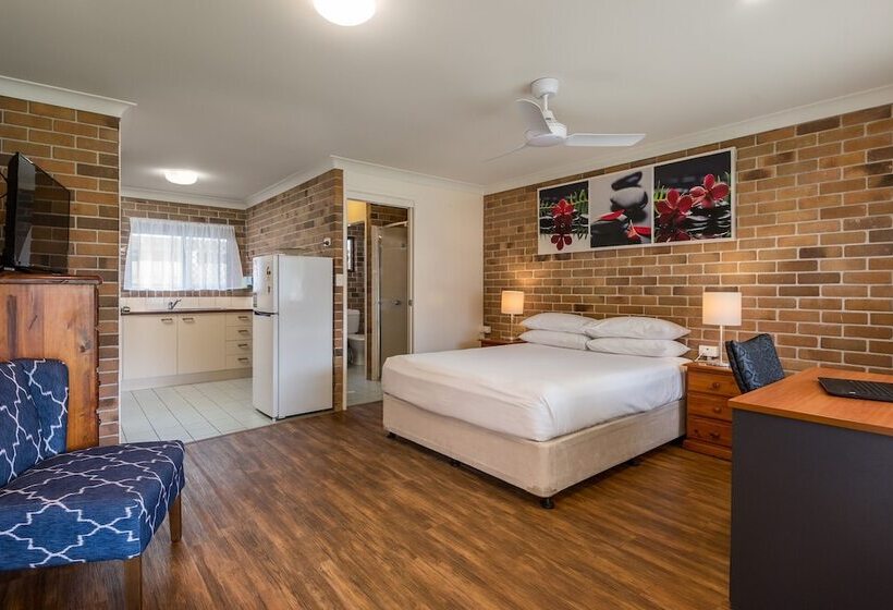 Sunshine Coast Airport Motel