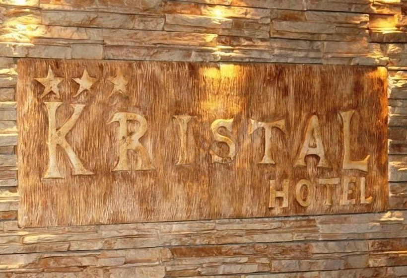 فندق Kristal