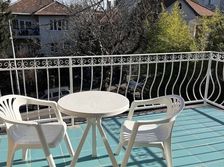 בית מלון כפרי Kristal