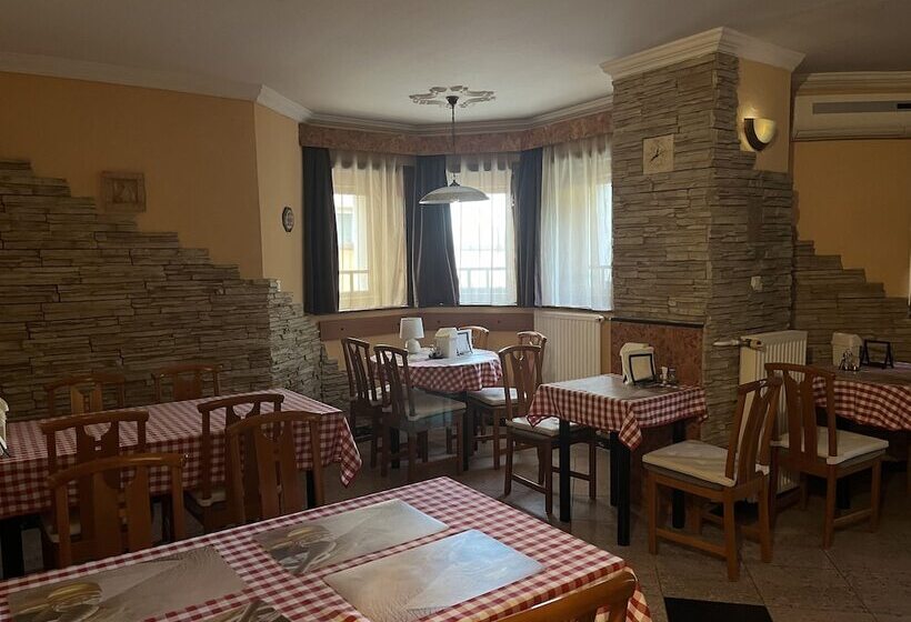 בית מלון כפרי Kristal