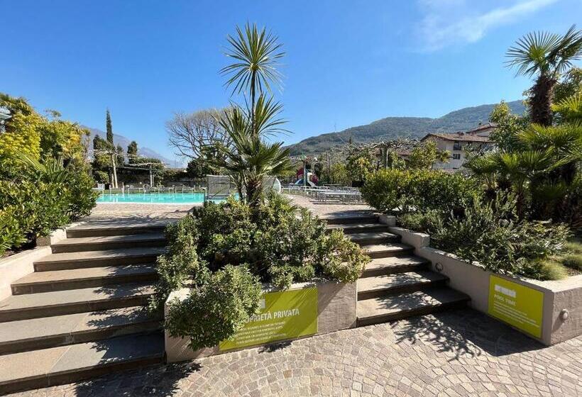 4 Limoni Apartment Resort