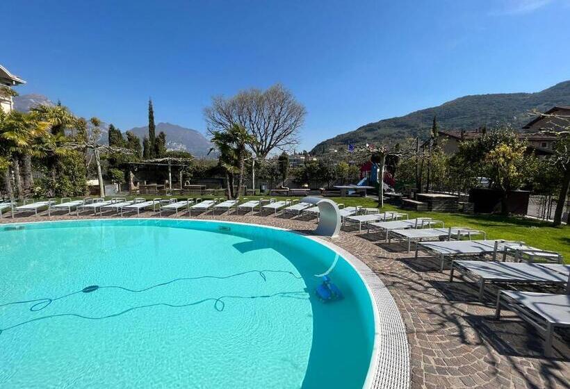 4 Limoni Apartment Resort