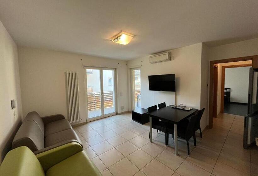 4 Limoni Apartment Resort