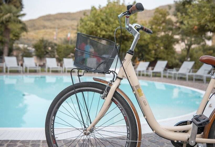 4 Limoni Apartment Resort