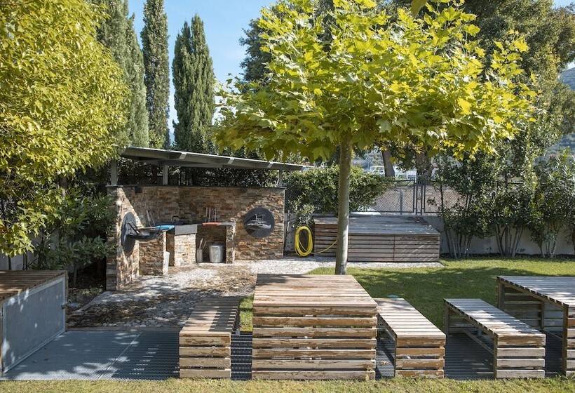 4 Limoni Apartment Resort