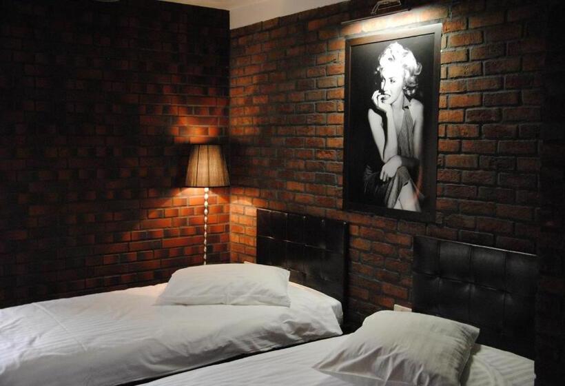 Amadeus Hotel Zielona Góra