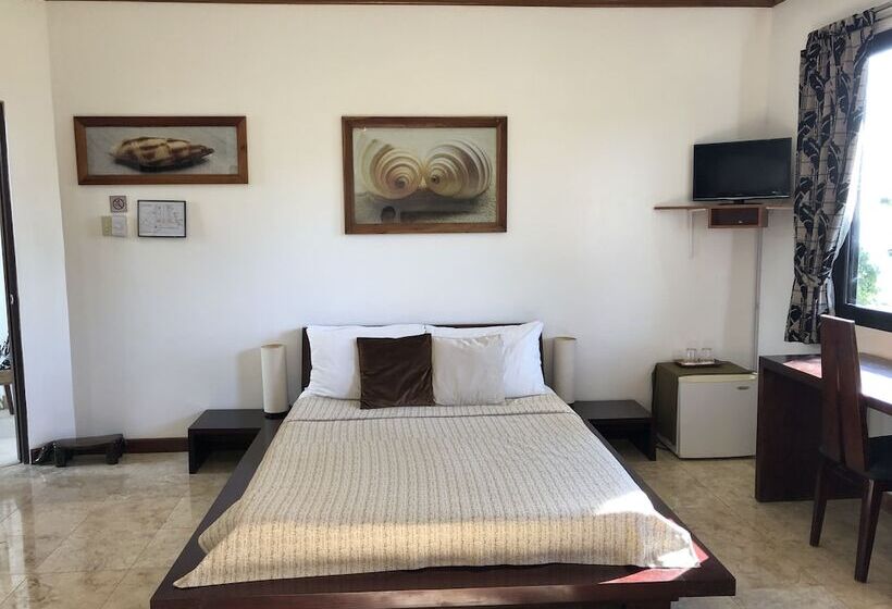 Argonauta Boracay Boutique Hotel With Apartments And Villas