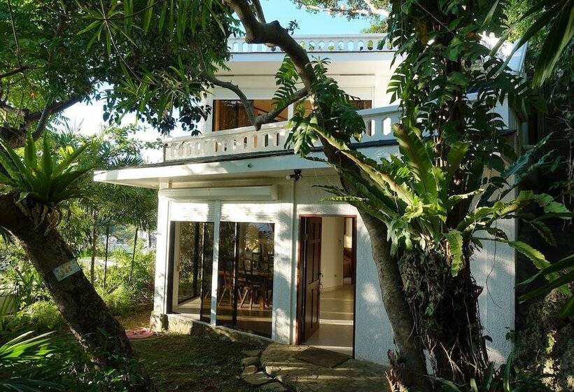 Argonauta Boracay Boutique Hotel With Apartments And Villas