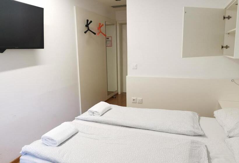 تختخواب و صبحانه Rooms Sincere 1830