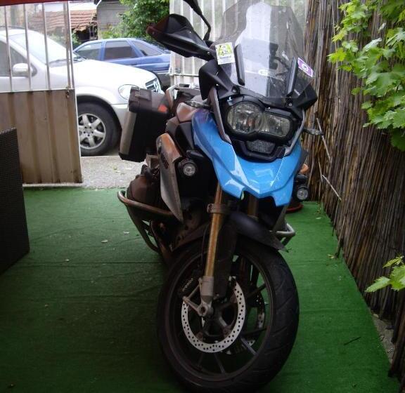 Family Hotel Avramov