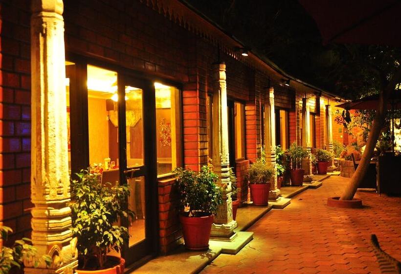 فندق Aalankrita Resort And Convention