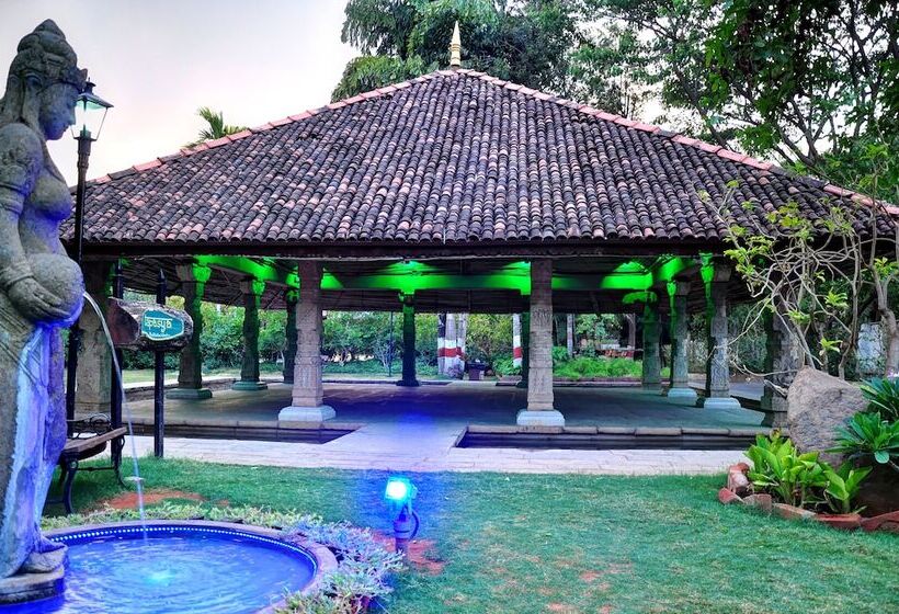 فندق Aalankrita Resort And Convention